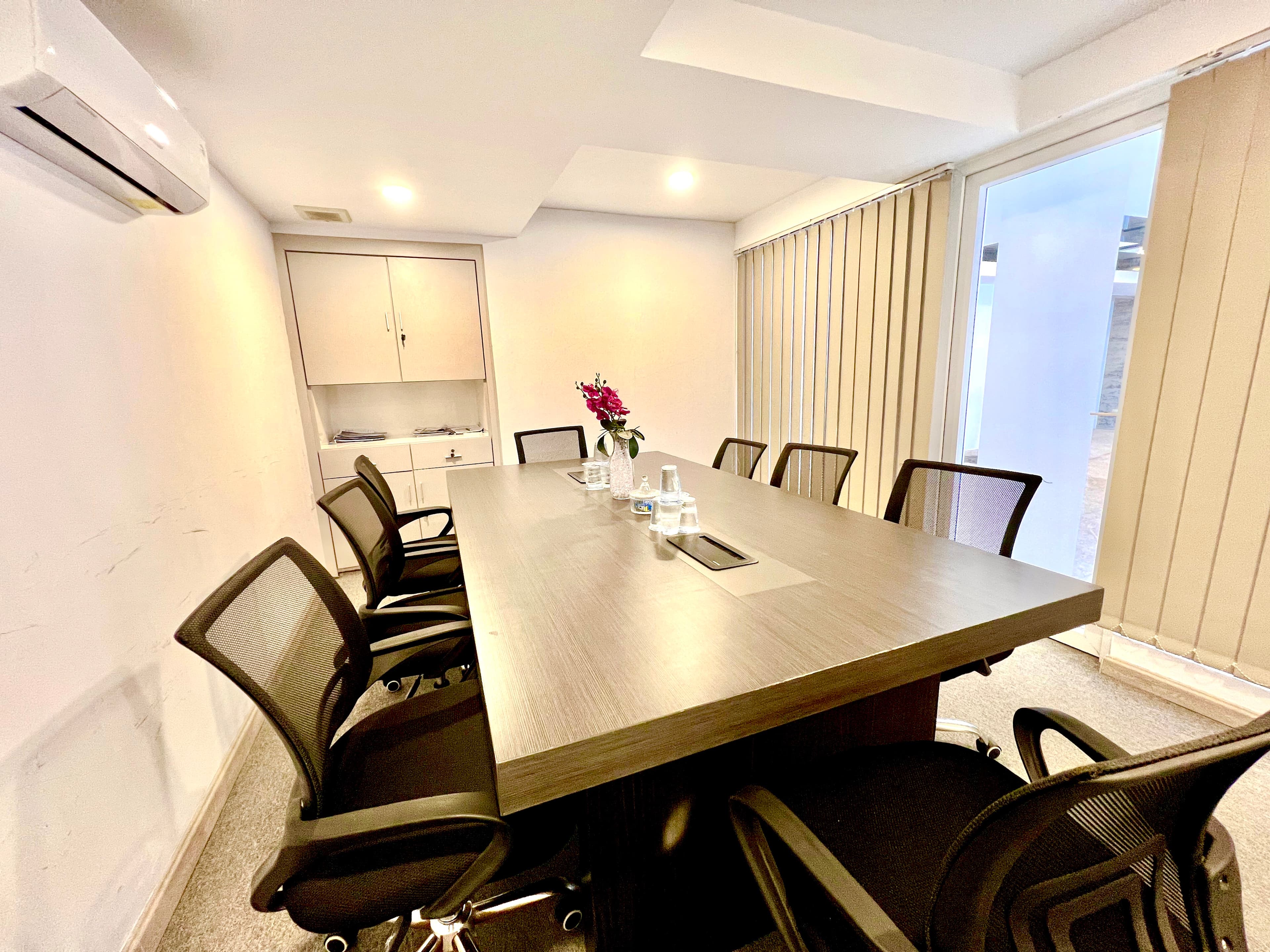 De' Prima Apartemen thumbnail 16